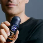 مام رول ضد تعریق مردانه نیوآ مدل DEEP BLACK CARBON
